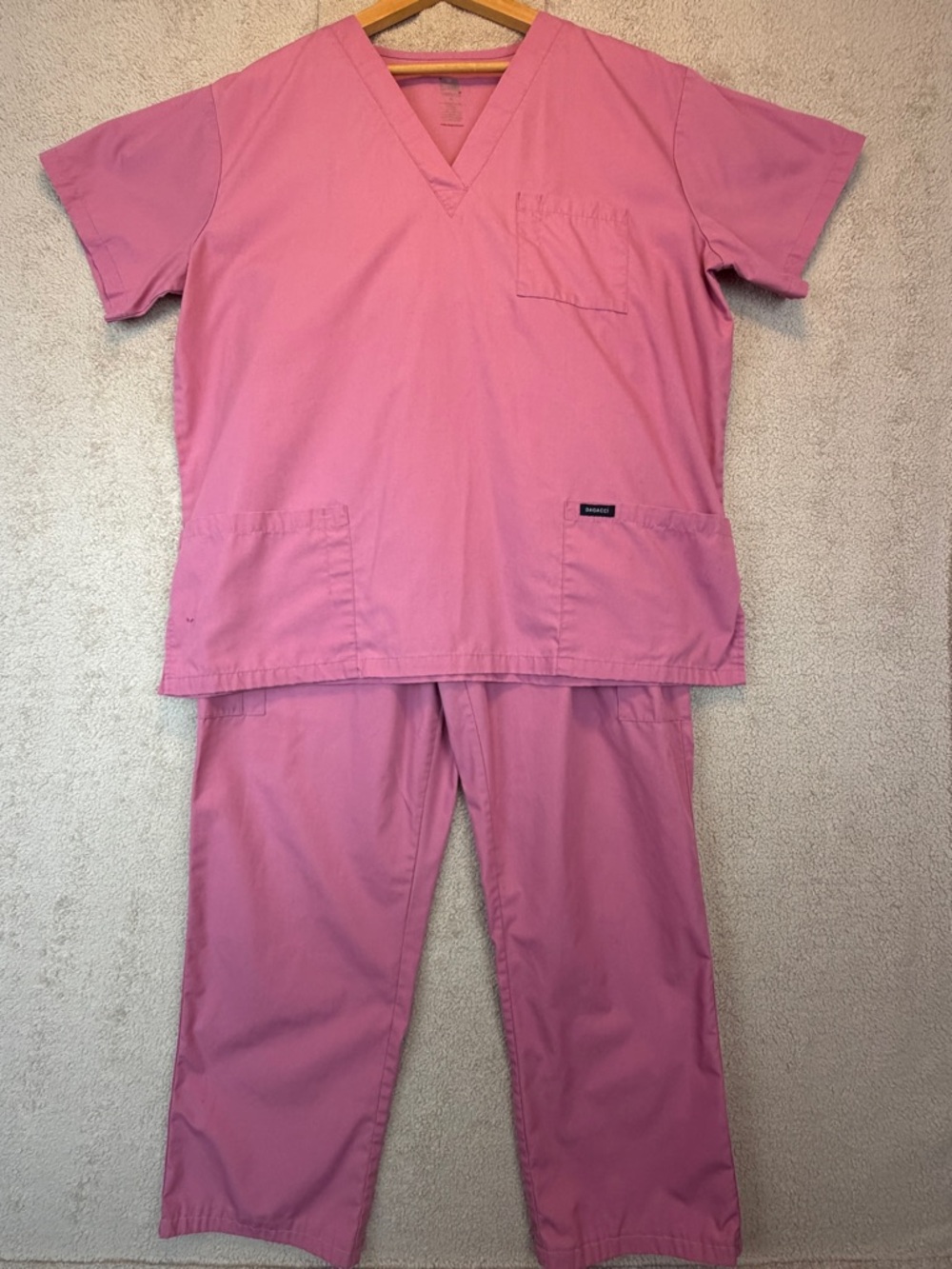 Dagacci Pink Scrub Set V-Neck Top Pants Medical Uniform XXL - Picture 2 of 16